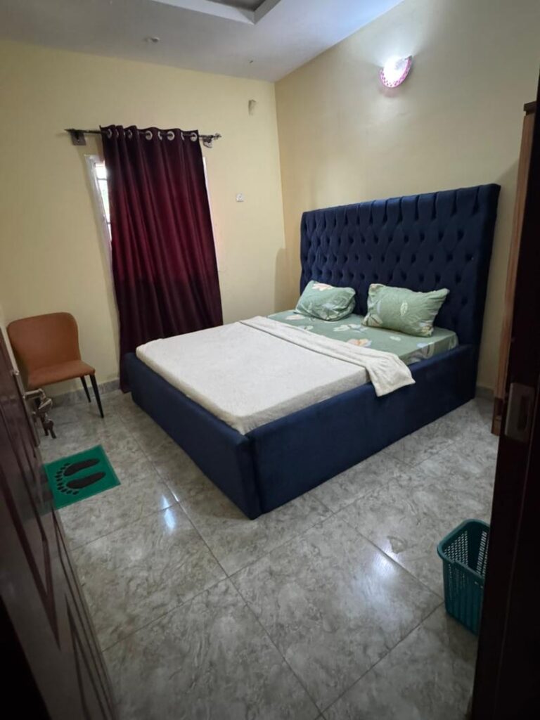 Devinny Suites